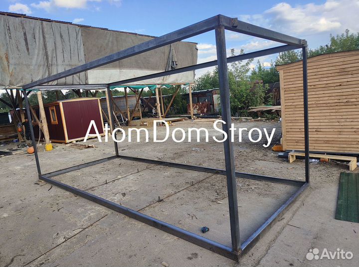 Вагончик с надежной крышей