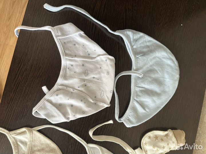 Чепчик для новорожденного