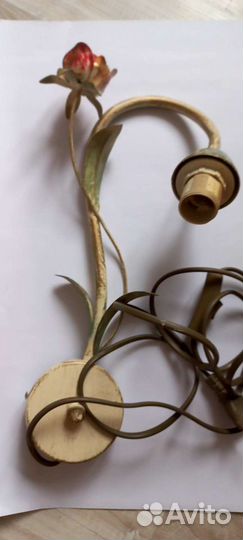 Светильник настенный