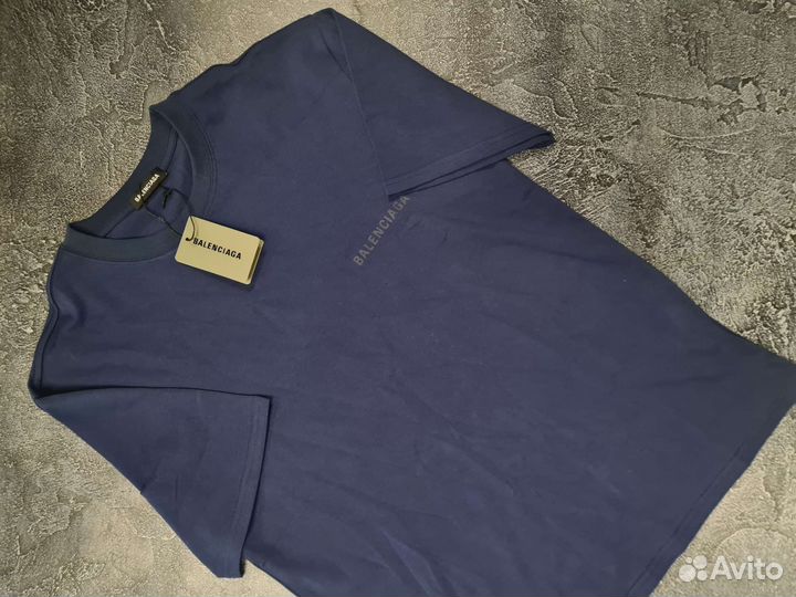 Футболка Balenciaga