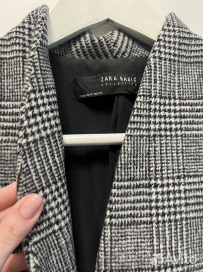 Пальто пиджак Zara утепленное с шерстью