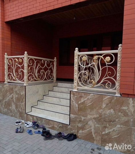 Перила для лестниц