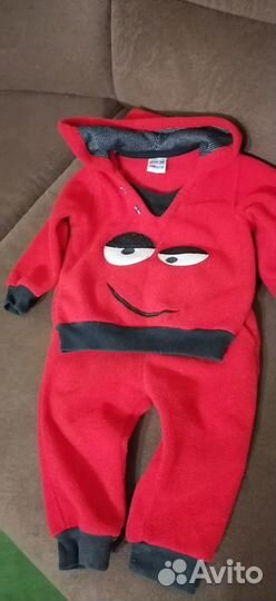 Костюм спортивный