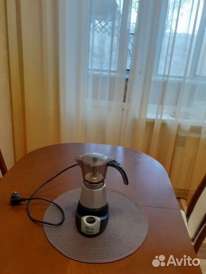 Кофеварка гейзерная электрическая