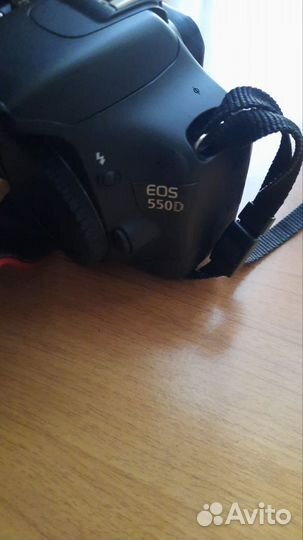 Зеркальный фотоаппарат canon 550d
