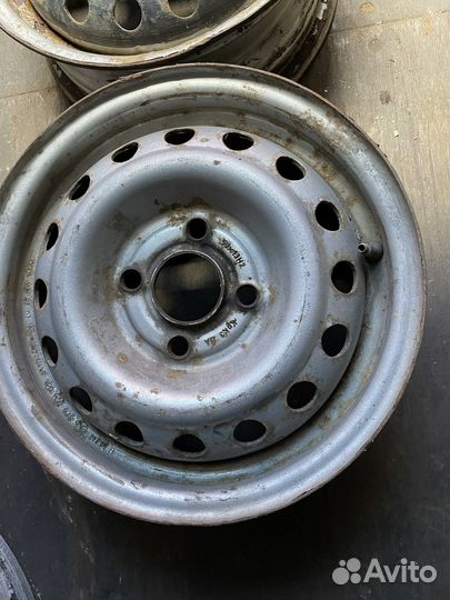 Диск колесный штампованный R13