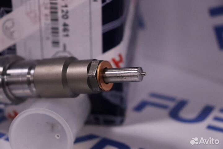 Форсунка топливная 0445120461
