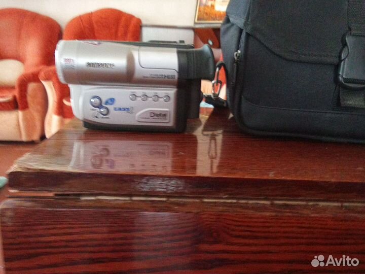 Видеокамера. Самсунг