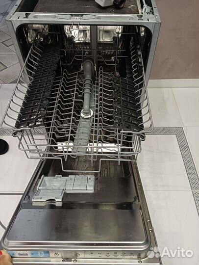 Посудомоечная машина Electrolux 45