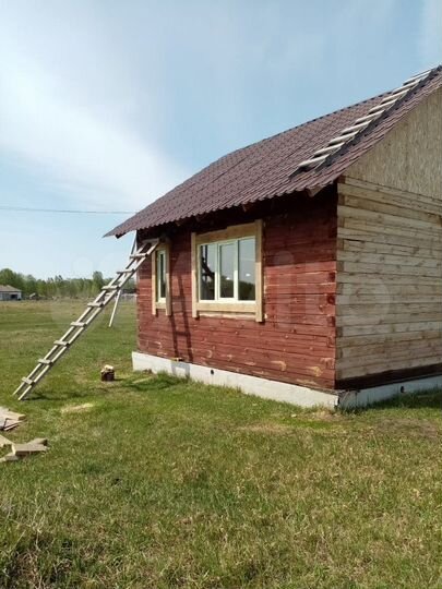 Дом 33 м² на участке 100 сот.
