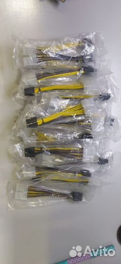 Кабель переходник 8pin (папа) на 2*6pin (мама)