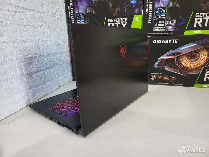 MSi GF75 i5-10500H 17.3