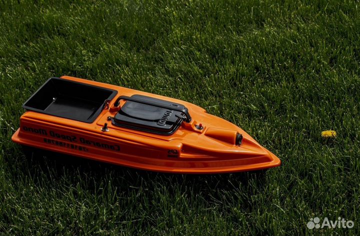 Прикормочный карповый кораблик CamaraD Mono