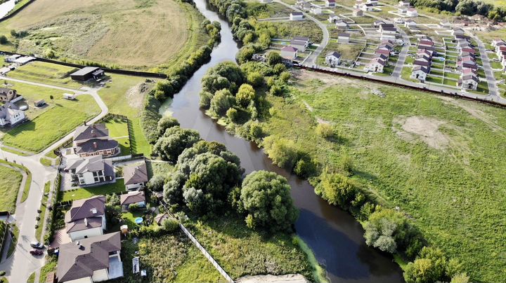 Участок 6 сот. (ИЖС)