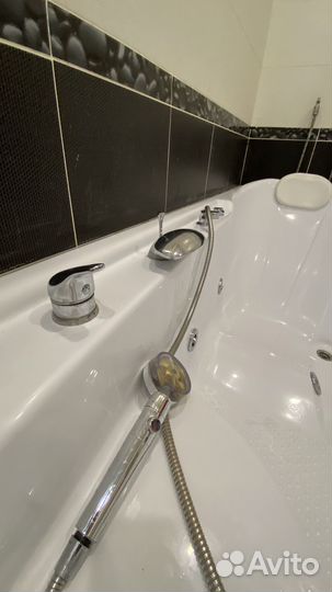 Ванна джакузи двухместная