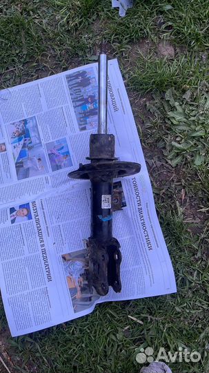 Амортизатор передний левый Киа Сид 2 JD