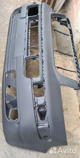 Бампер передний Фольксваген транспортер Т5