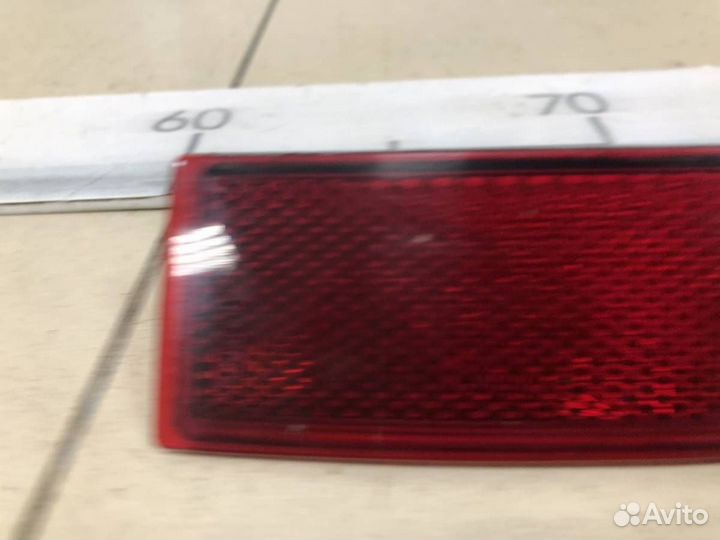 Отражатель в бампер задний левый Renault Logan 2 2