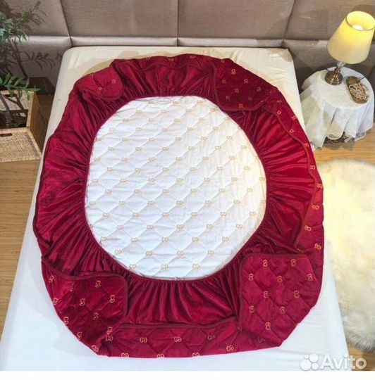 Стеганные наматрасники