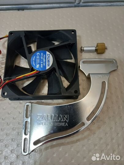 Универсальный крепеж для вентиляторов Zalman FB123