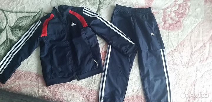Спортивный костюм adidas для мальчика 128