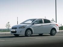 Hyundai Solaris 1.6 AT, 2012, 160 000 км, с пробегом, цена 990 000 руб.