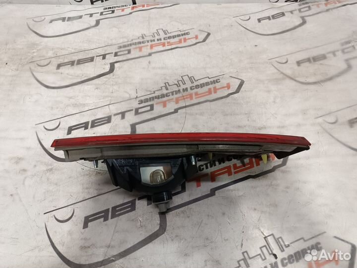 Фальшпанель mitsubishi delica D:5 CV1W CV2W CV4W CV5W 1143231 левая 8336A027 KA9487Z