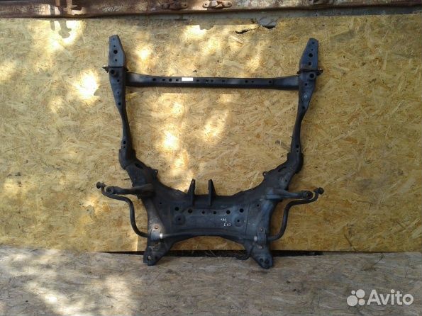 Мазда сх-5 Подрамник передний