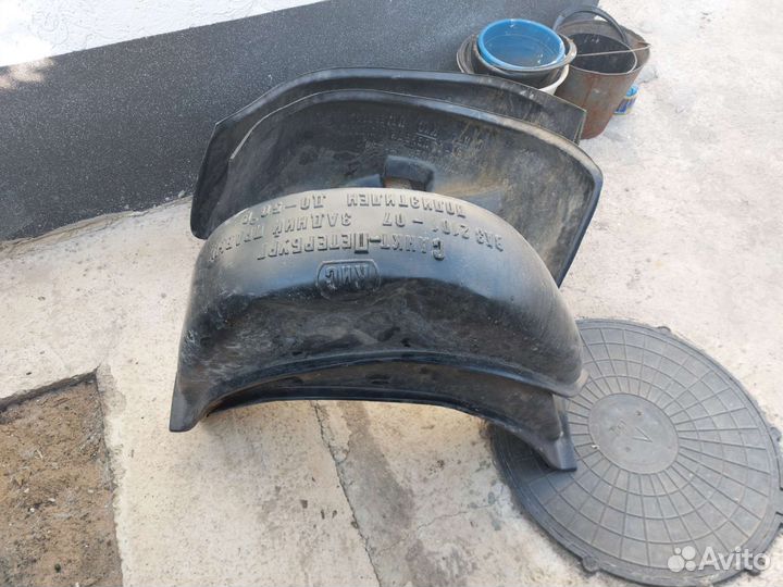 Подкрыльники