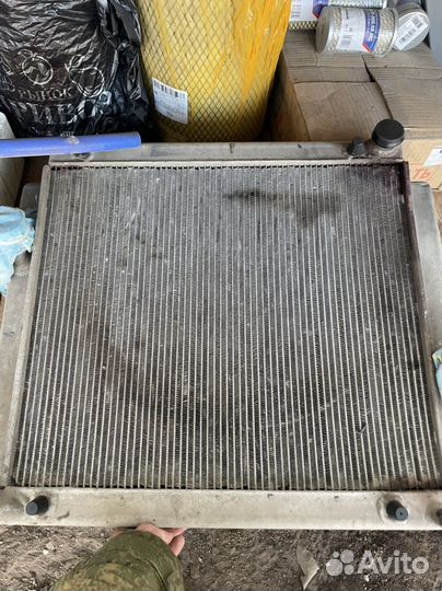 Радиатор с интеркуллером cummins 2.8