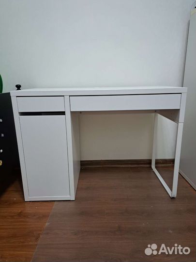 Детский письменный стол IKEA