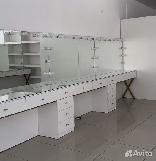 Столы визжиста/бровиста