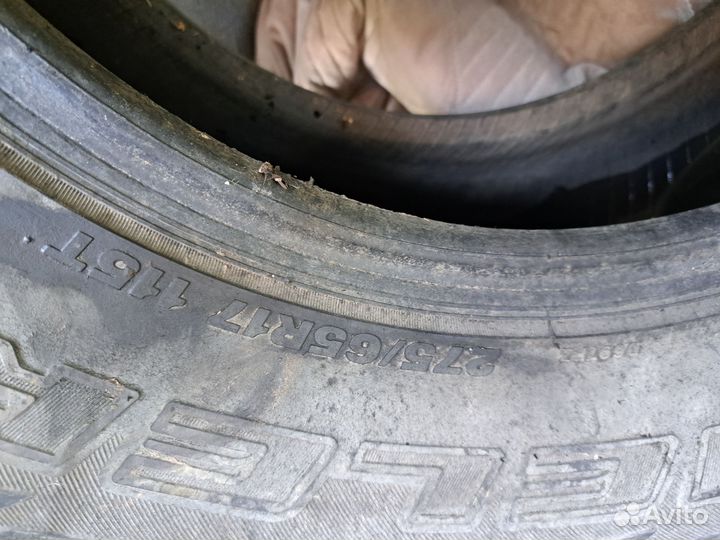 Bridgestone Dueler A/T 001 275/65 R17