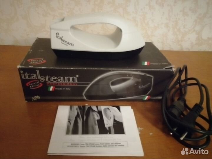 Утюг паровой