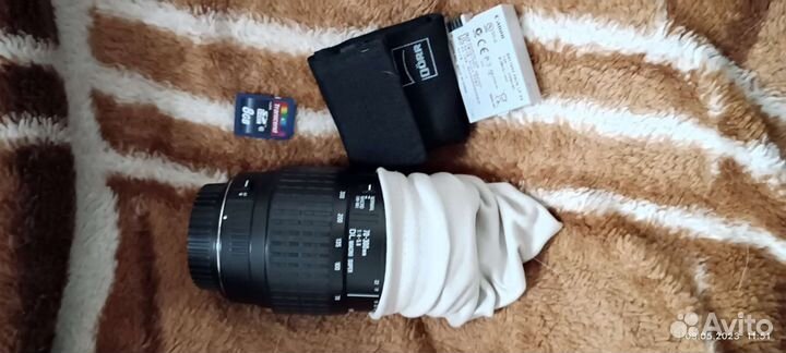 Комплект Зеркальный фотоаппарат canon 550d