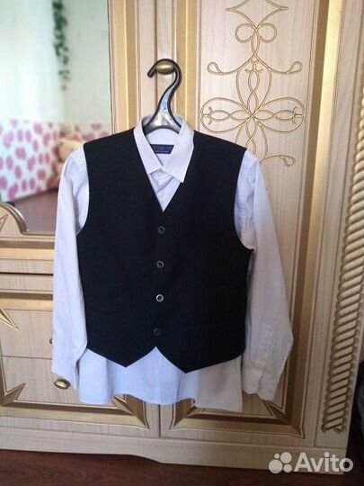 Костюм пиджак жилет рубашка на 152