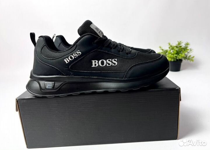 Кроссовки Boss долговечные