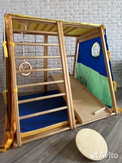 Детский спортивно-игровой комплекс + прыгунки