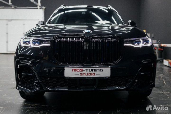 Решетка радиатора BMW Х7 G07 M + Насадки на выхлоп