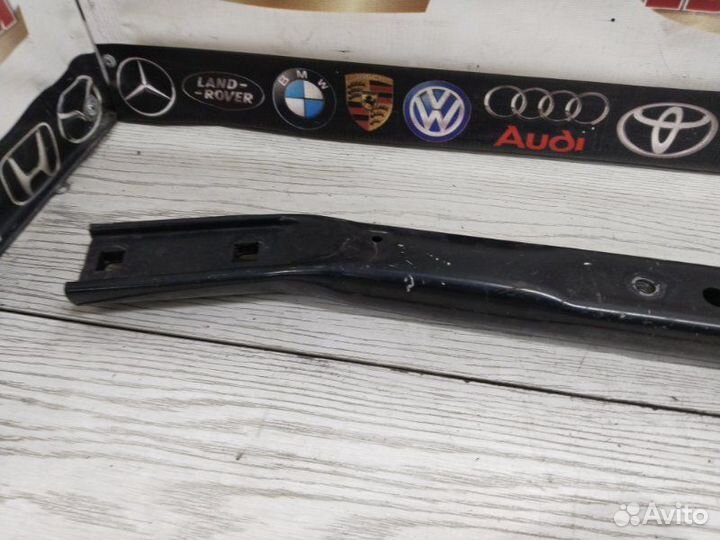 Планка радиатора передняя Bmw 5-Series F10 N52B25