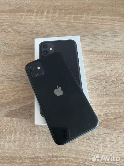 iPhone 11, 64 ГБ