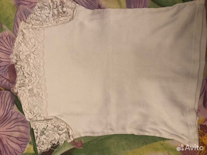 Рубашки школьные белые, футболки