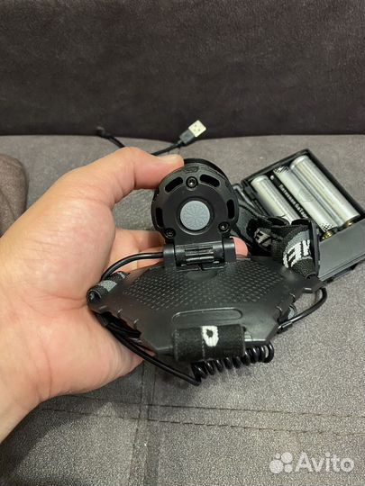 Мощный налобный фонарь