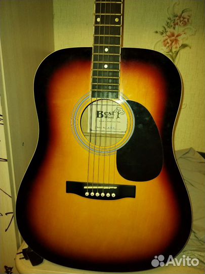 Акустическая гитара