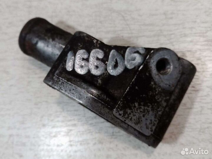 Фланец системы охлаждения Opel Astra G универсал