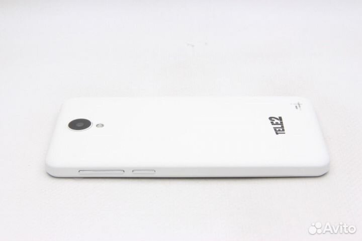 Tele2 Maxi White