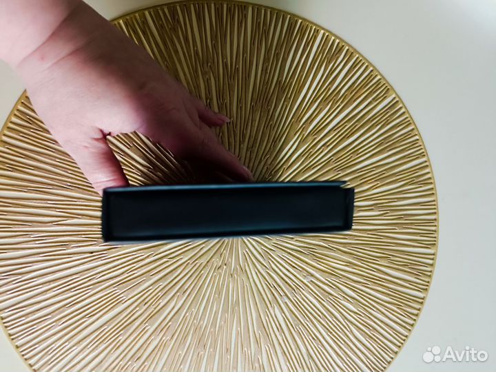 Пауэрбанк от Мерседес новый. Mercedes