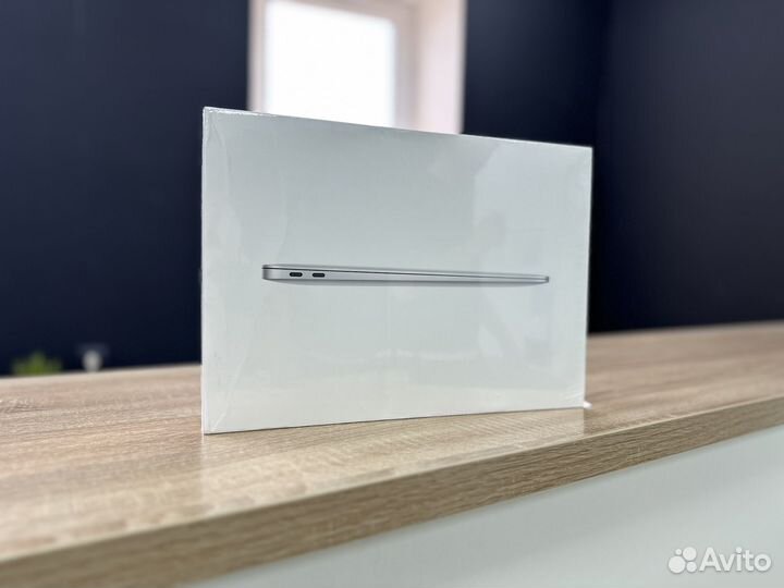 Macbook Air 2020(m1/8/256). Рассрочка