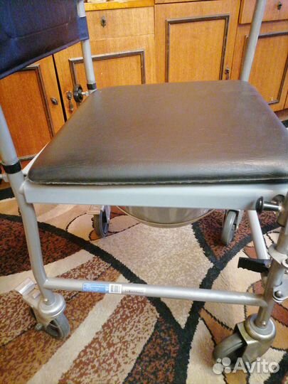 Кресло для инвалидов