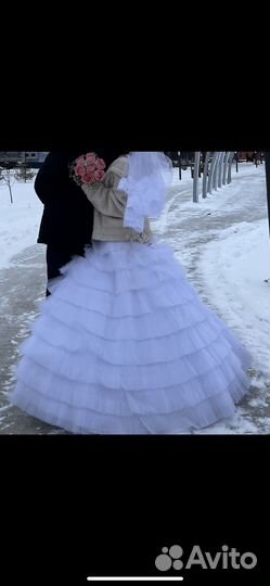 Свадебное платье